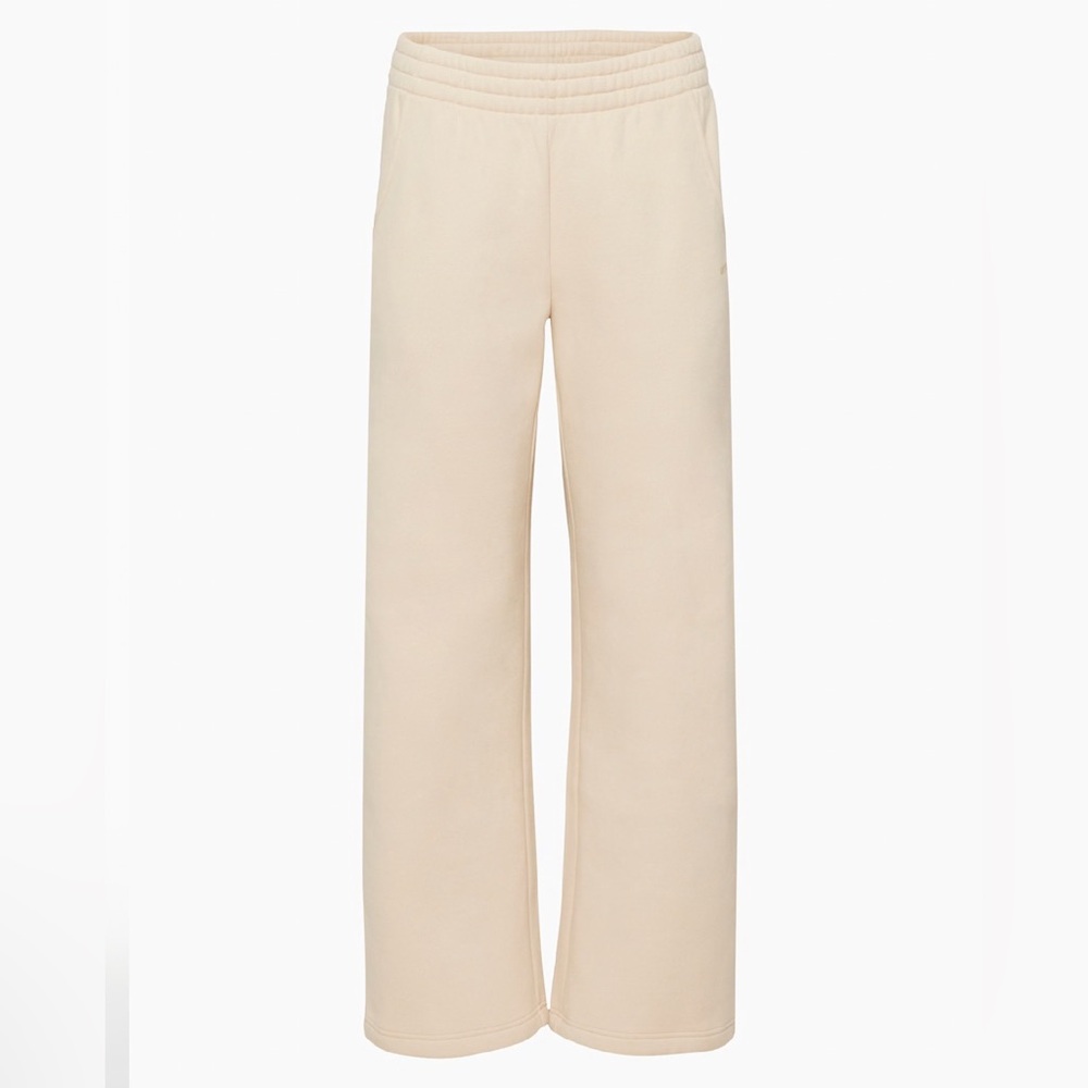 NWT Aritzia Boyfriend Fit 1/2 Zip Sweatfleece & Mega Barrel Sweatpants